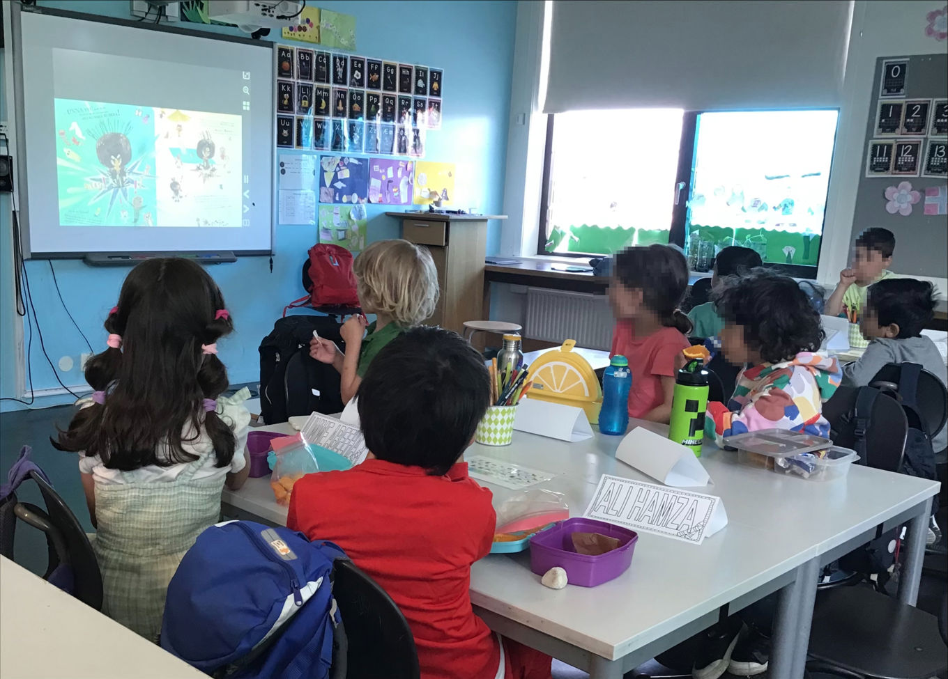 Foto: Lene Lindgren Elever i undervisning på 1.trinns base